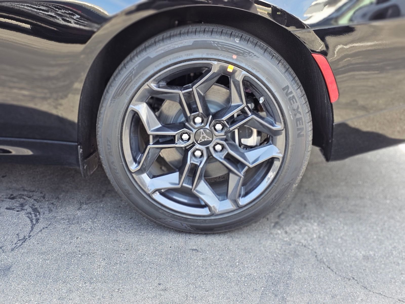 New 2026 Dodge Charger R/T w/ Blacktop Package AWD/4WD image 9