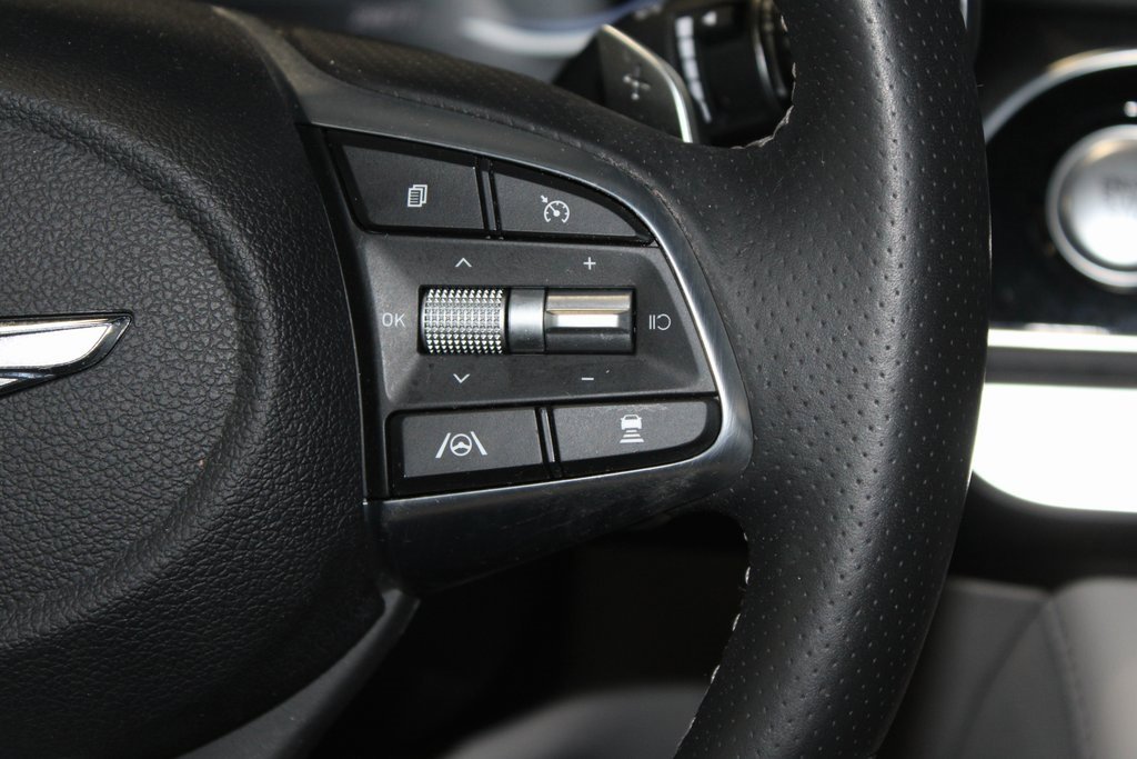 Used 2023 Genesis G70 2.0T image 20