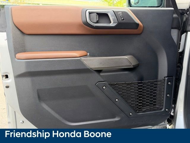 Used 2022 Ford Bronco Outer Banks AWD/4WD image 15