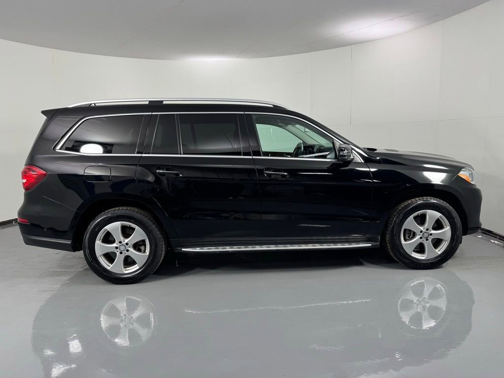 Used 2017 Mercedes-Benz GLS 450 4MATIC image 4