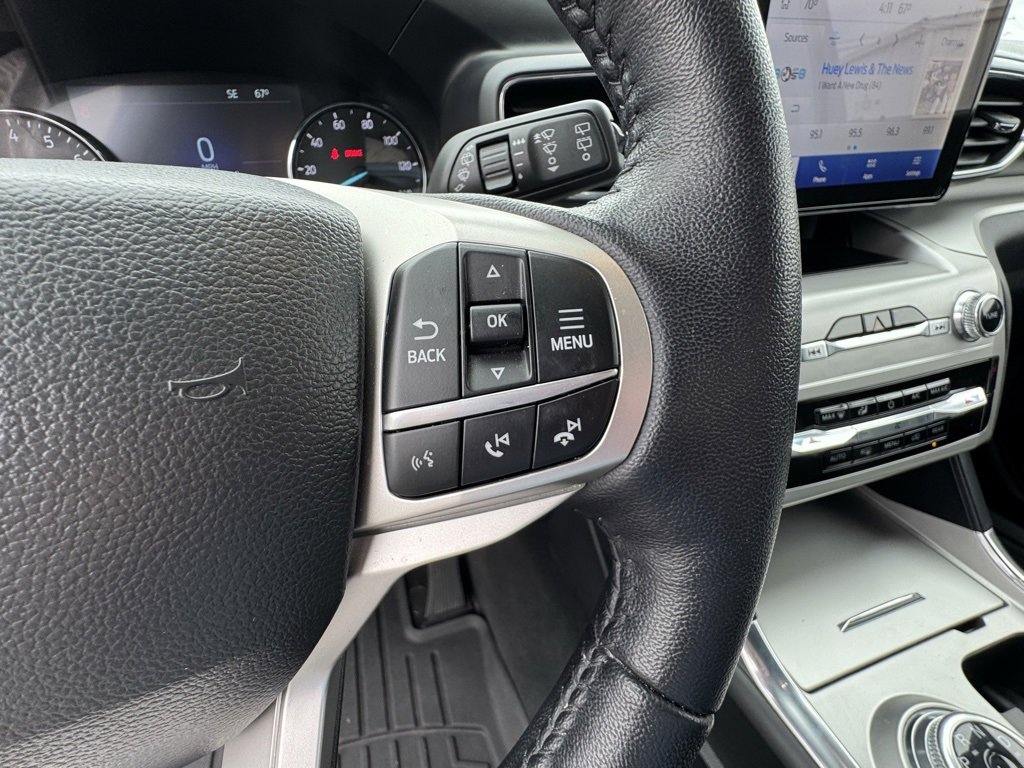 Used 2022 Ford Explorer XLT w/ Equipment Group 202A image 26