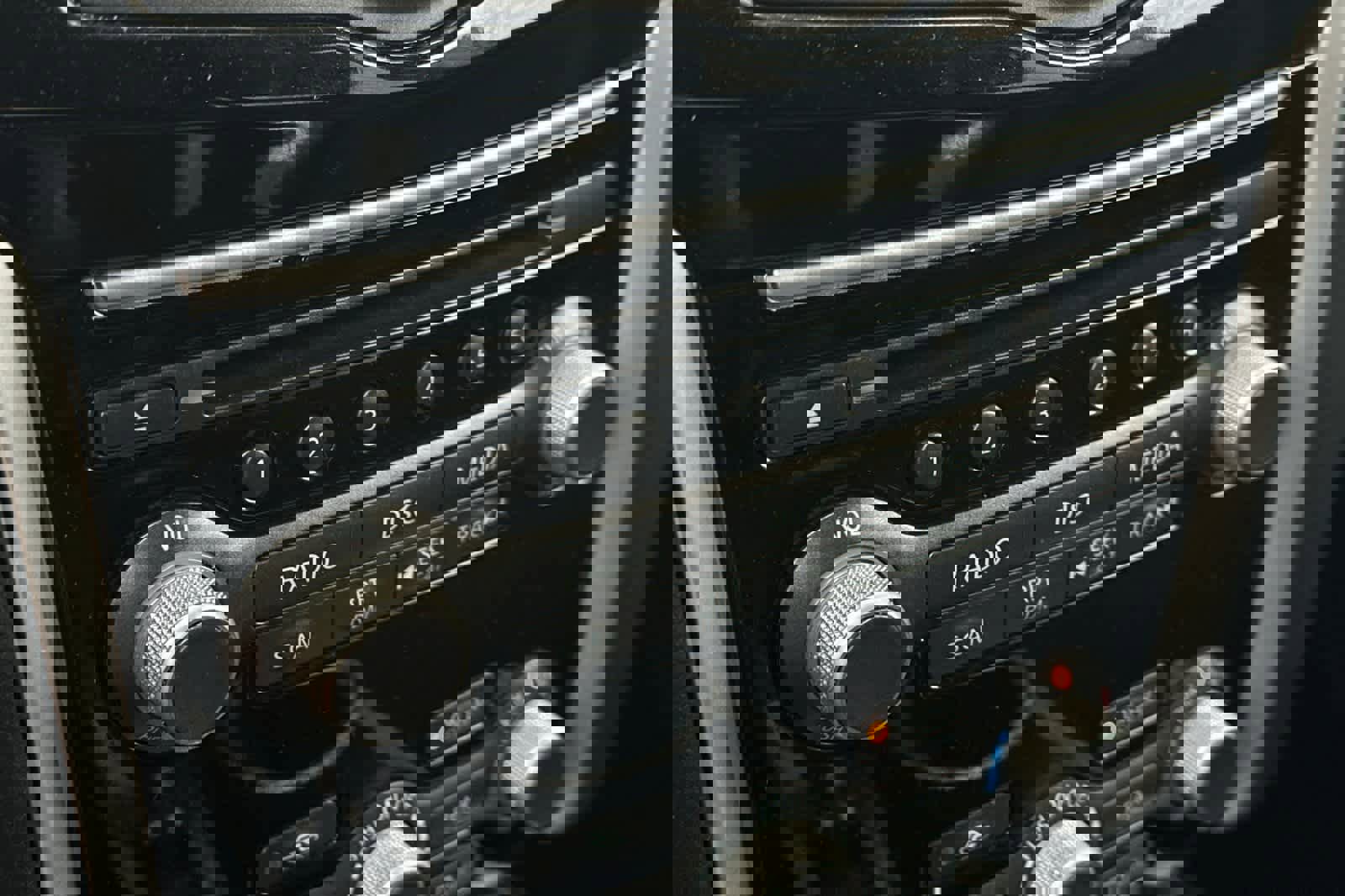 Used 2019 Nissan Pathfinder S image 21