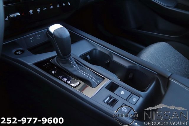 New 2026 Nissan Sentra SV w/ SV Convenience Package FWD image 17