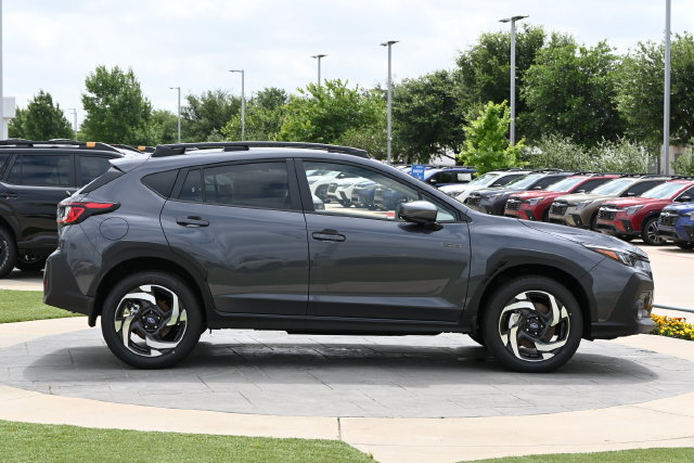 New 2026 Subaru Crosstrek 2.5i Limited w/ Crosstrek Mirror Package AWD/4WD image 2