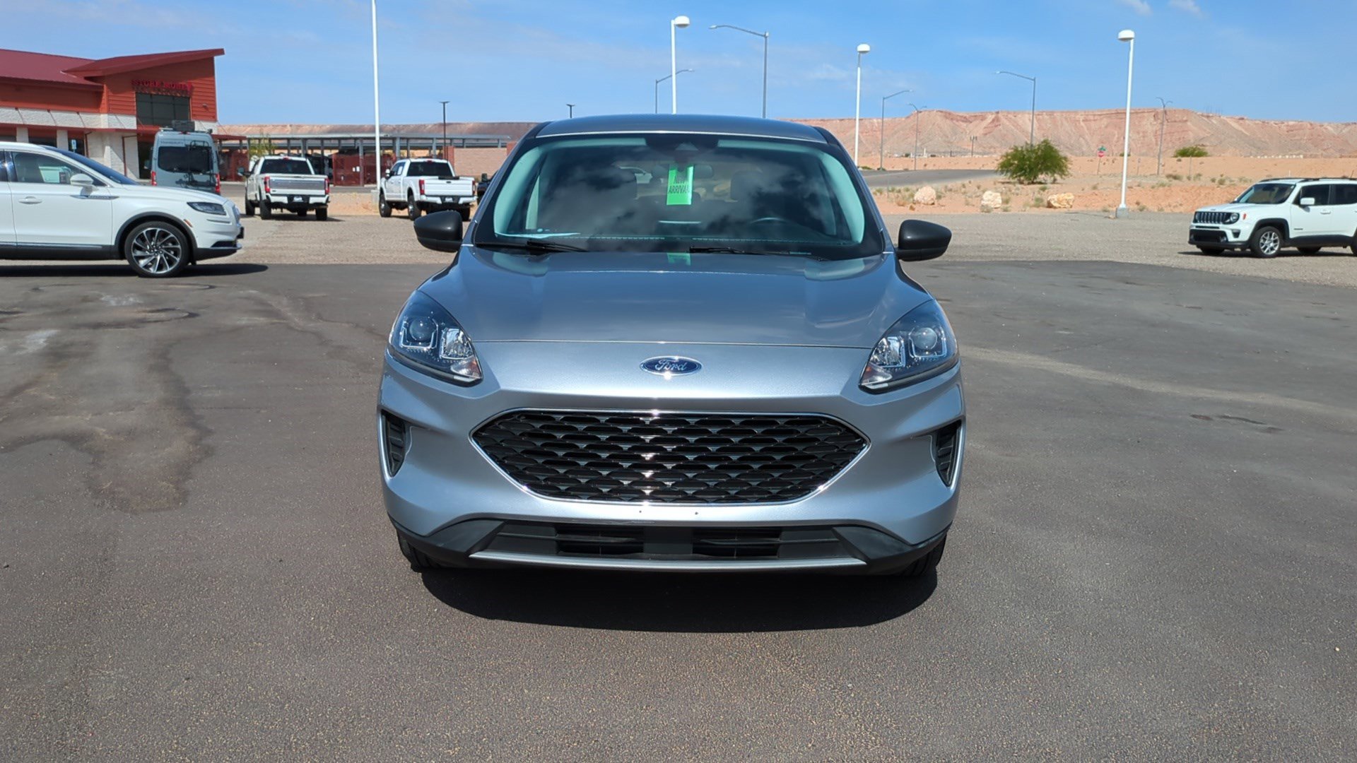 Used 2022 Ford Escape SE w/ Convenience Package image 9