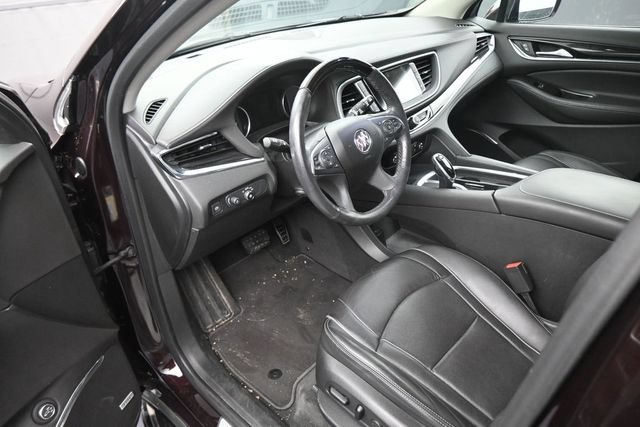 Used 2020 Buick Enclave Avenir w/ Avenir Technology Package AWD/4WD image 22