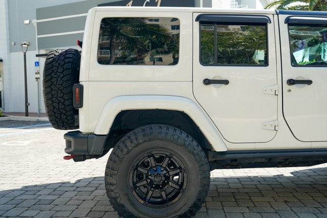 Used 2016 Jeep Wrangler Unlimited Rubicon AWD/4WD image 31