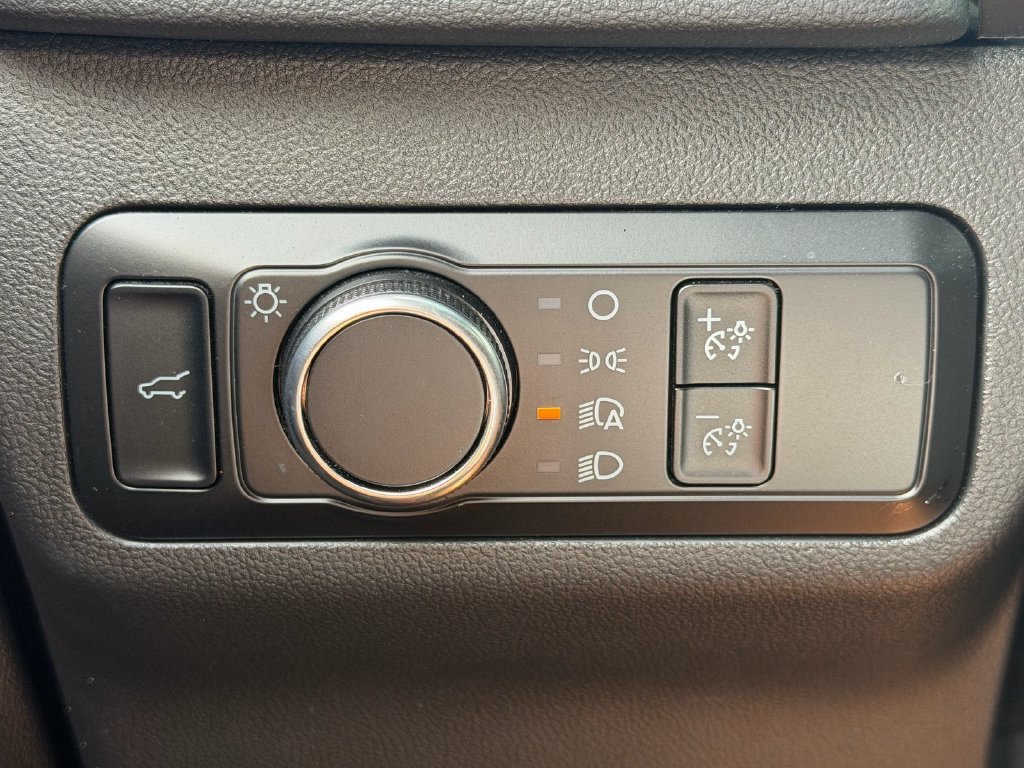 Used 2024 Ford Escape Active FWD image 31