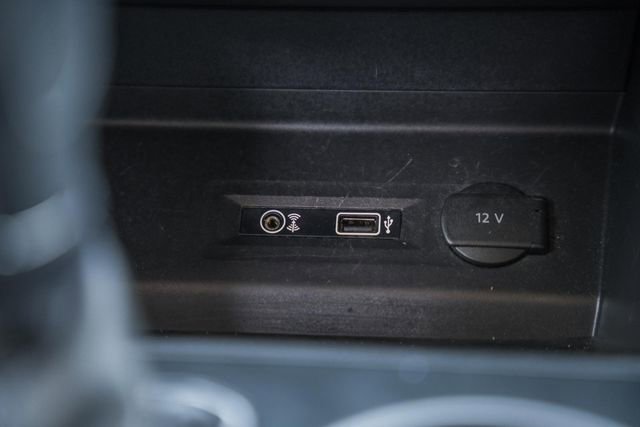 Used 2018 Volkswagen Atlas SE FWD image 26