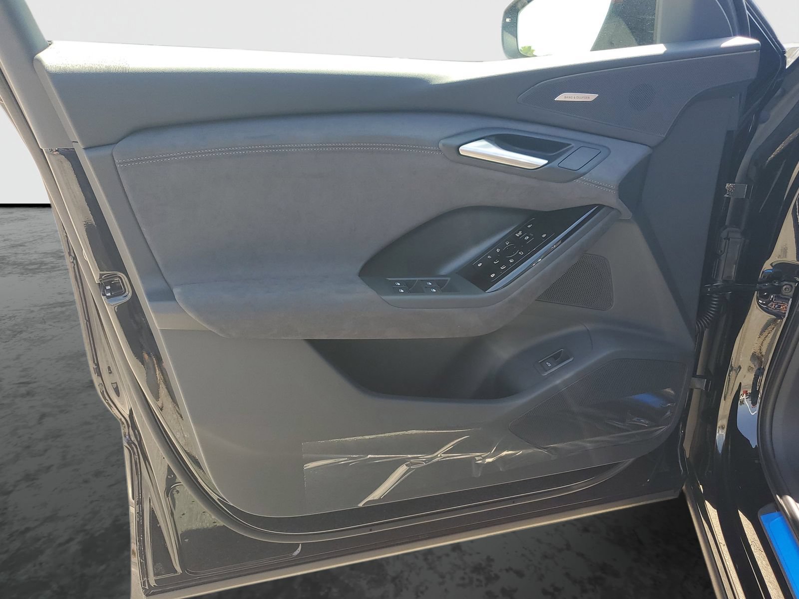 New 2027 Audi SQ6 e-tron Prestige AWD/4WD image 20