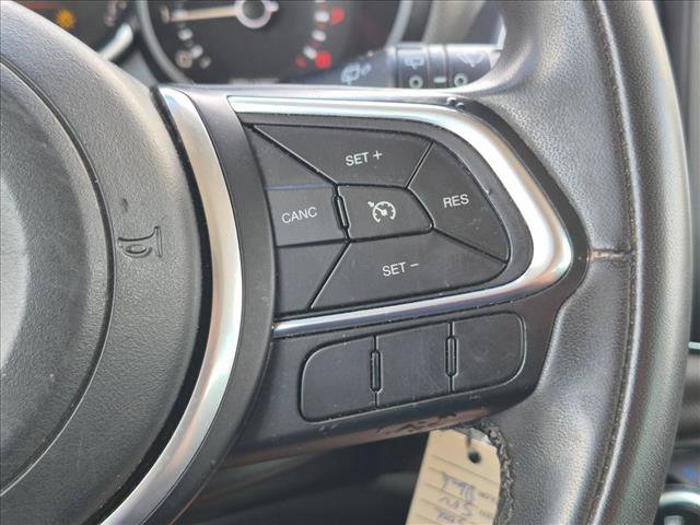 Used 2018 FIAT 500L Pop w/ Premium Group FWD image 5