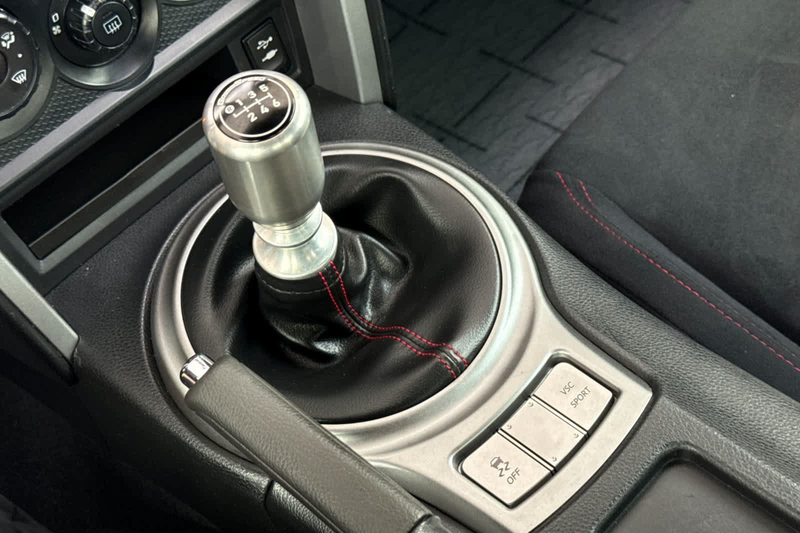 Used 2013 Scion FR-S RWD image 19