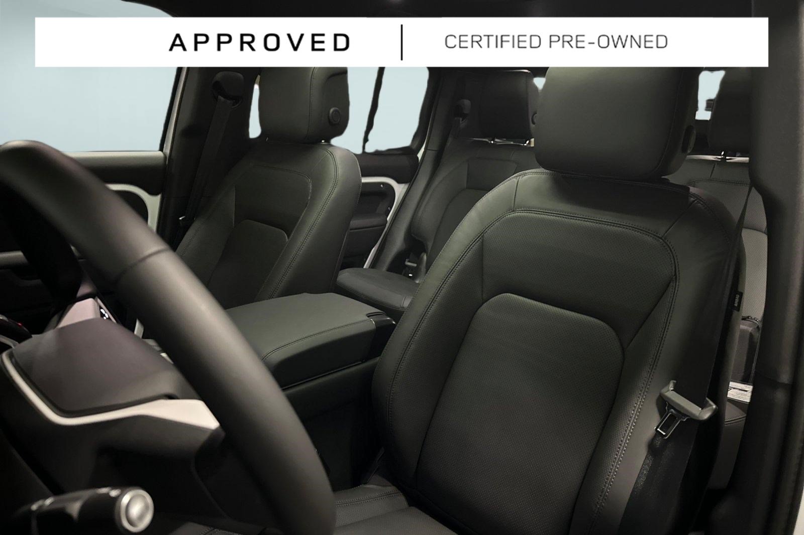 Used 2025 Land Rover Defender 130 X-Dynamic SE AWD/4WD image 30