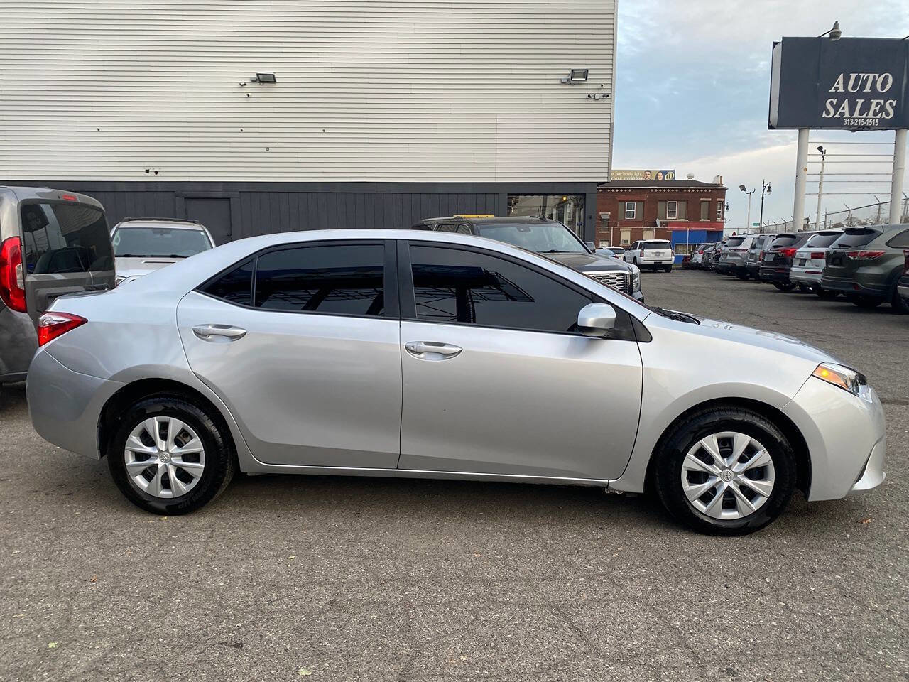 Used 2014 Toyota Corolla L FWD image 27