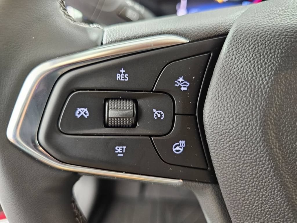 New 2026 Chevrolet Trax LT w/ Driver Confidence Package FWD image 24