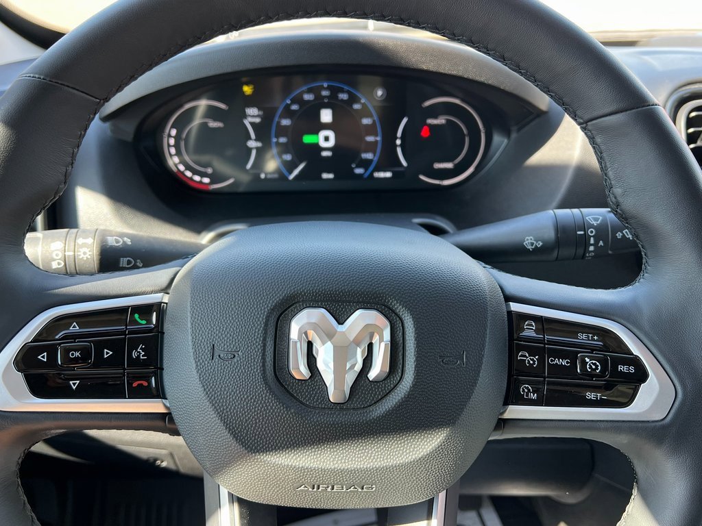 New 2024 RAM ProMaster 3500 w/ Delivery Van Package image 17