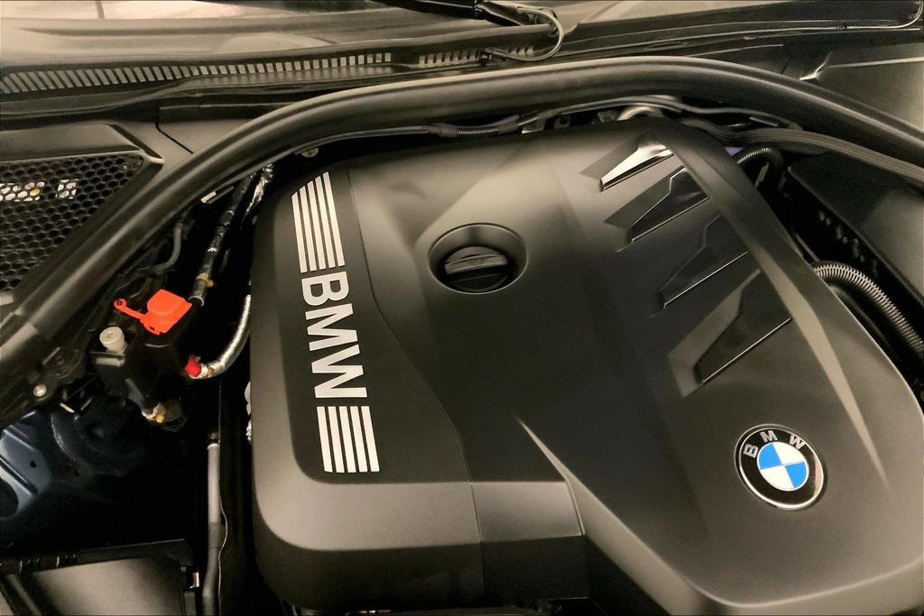 Used 2025 BMW 330i Sedan RWD image 30