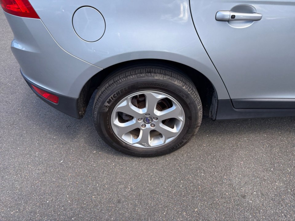 Used 2013 Volvo XC60 3.2 image 23