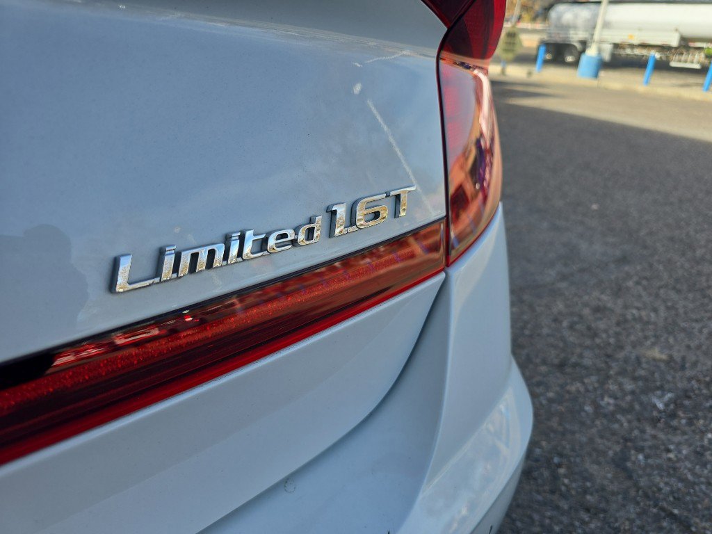 Used 2020 Hyundai Sonata Limited w/ Cargo Package image 11