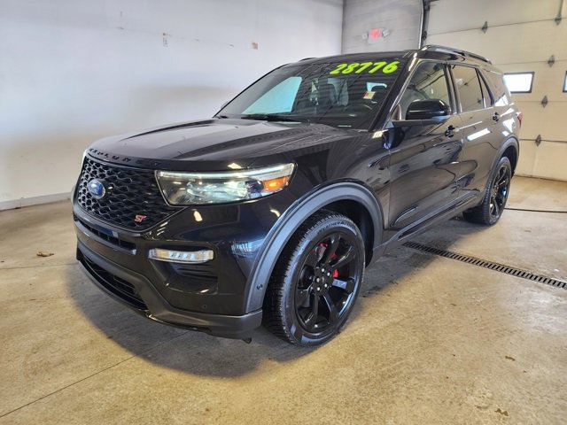 Used 2020 Ford Explorer ST w/ ST Street Pack image 8