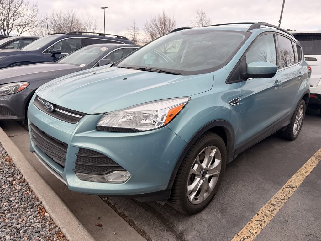 Used 2013 Ford Escape SE image 2