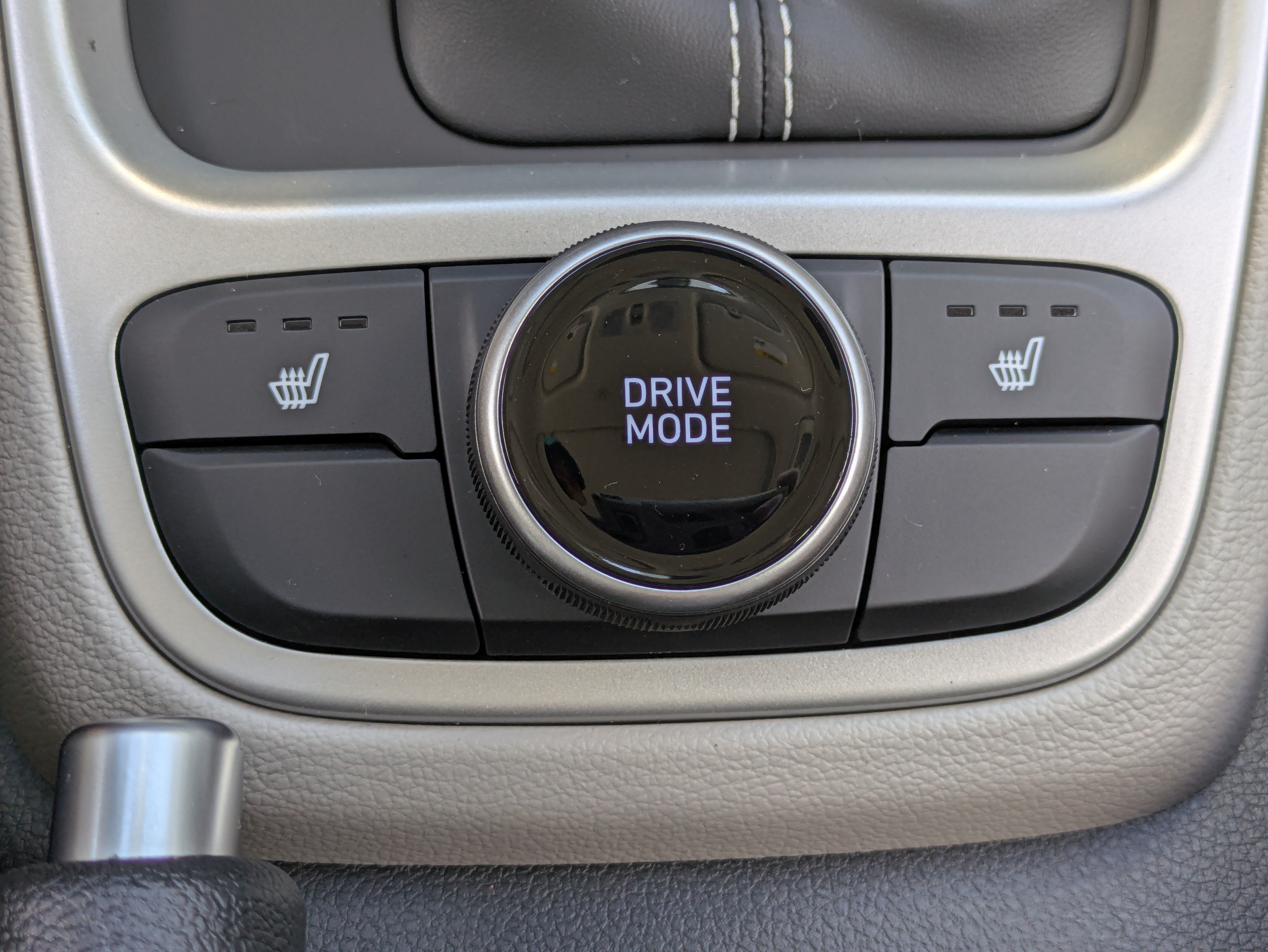 New 2026 Hyundai Venue SEL FWD image 26