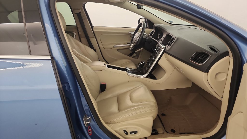 Used 2014 Volvo S60 T5 AWD/4WD image 23