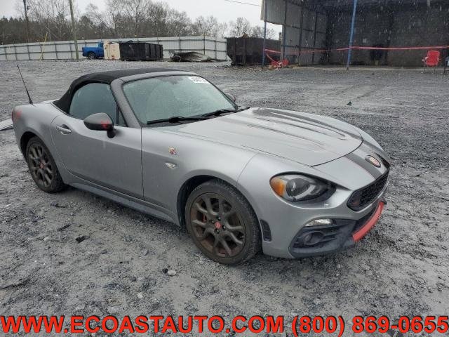 Used 2017 FIAT 124 Spider Abarth RWD image 3