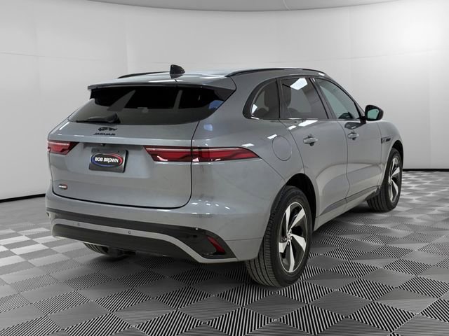 Used 2025 Jaguar F-PACE R-Dynamic S image 3