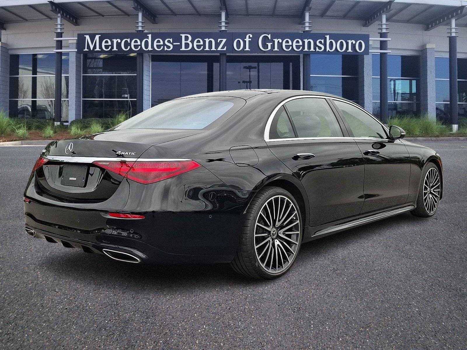 Certified 2022 Mercedes-Benz S 580 4MATIC Sedan image 6