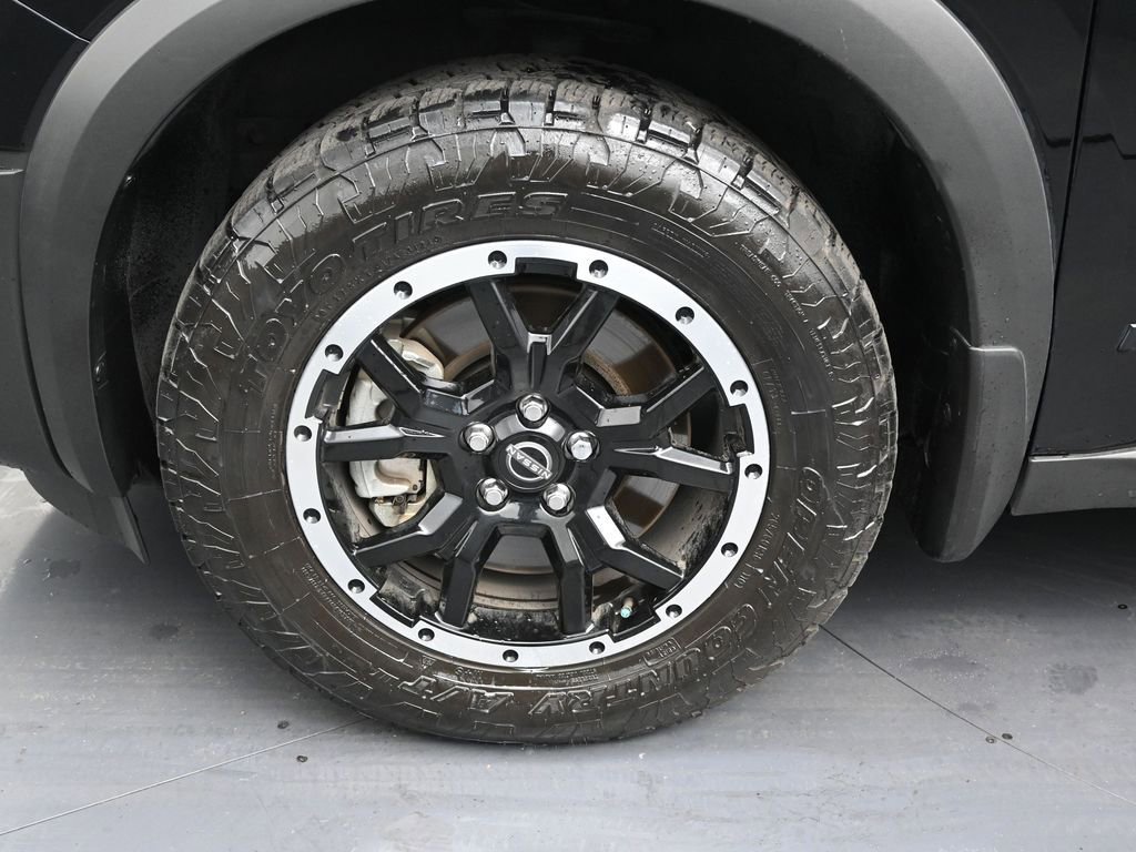 Used 2025 Nissan Pathfinder Rock Creek image 9