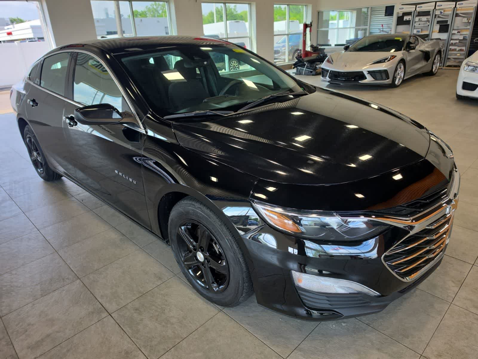 Used 2023 Chevrolet Malibu LT FWD image 5