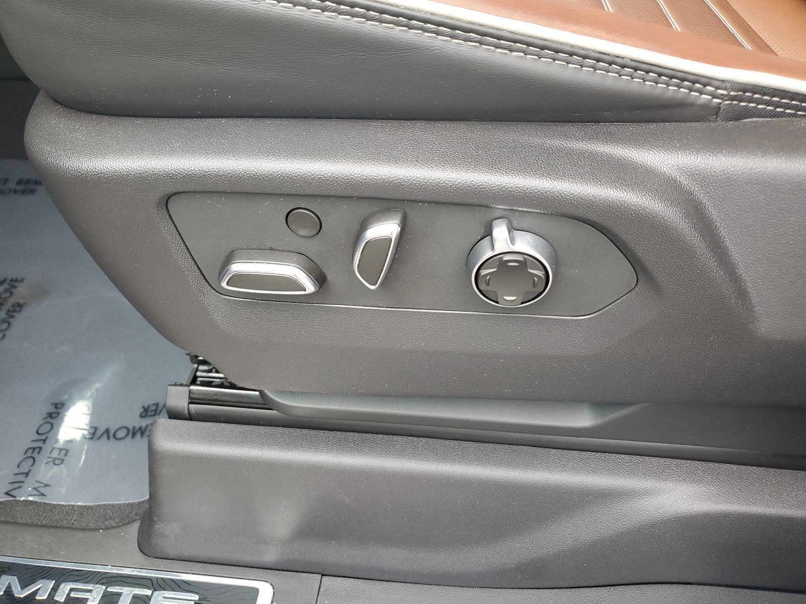 Used 2024 GMC Sierra 1500 Denali Ultimate image 14