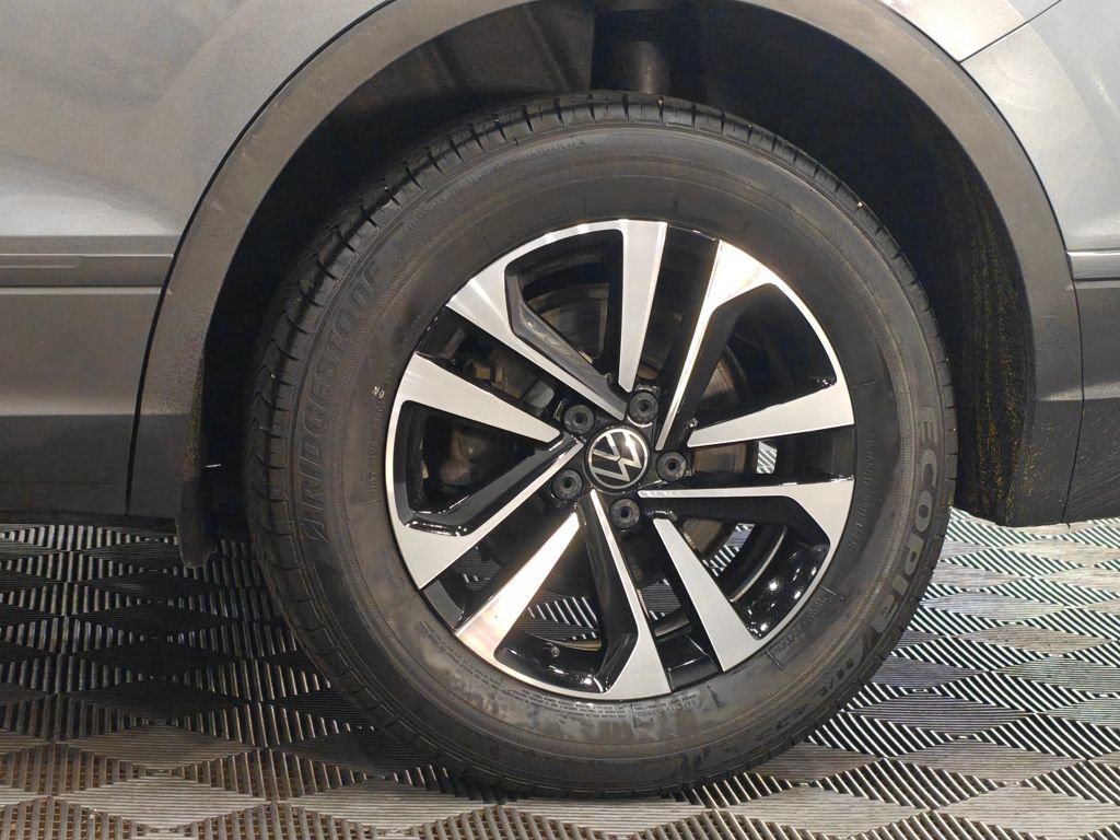 Used 2022 Volkswagen Tiguan S AWD/4WD image 43