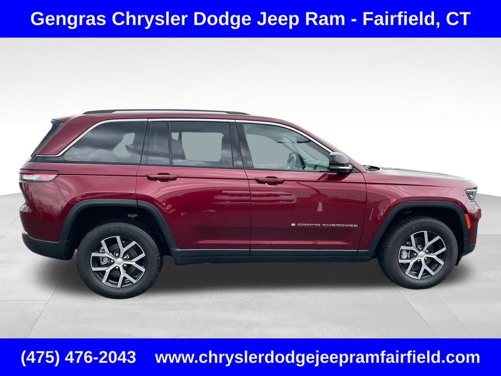 Used 2023 Jeep Grand Cherokee Limited w/ Luxury Tech Group II AWD/4WD image 6