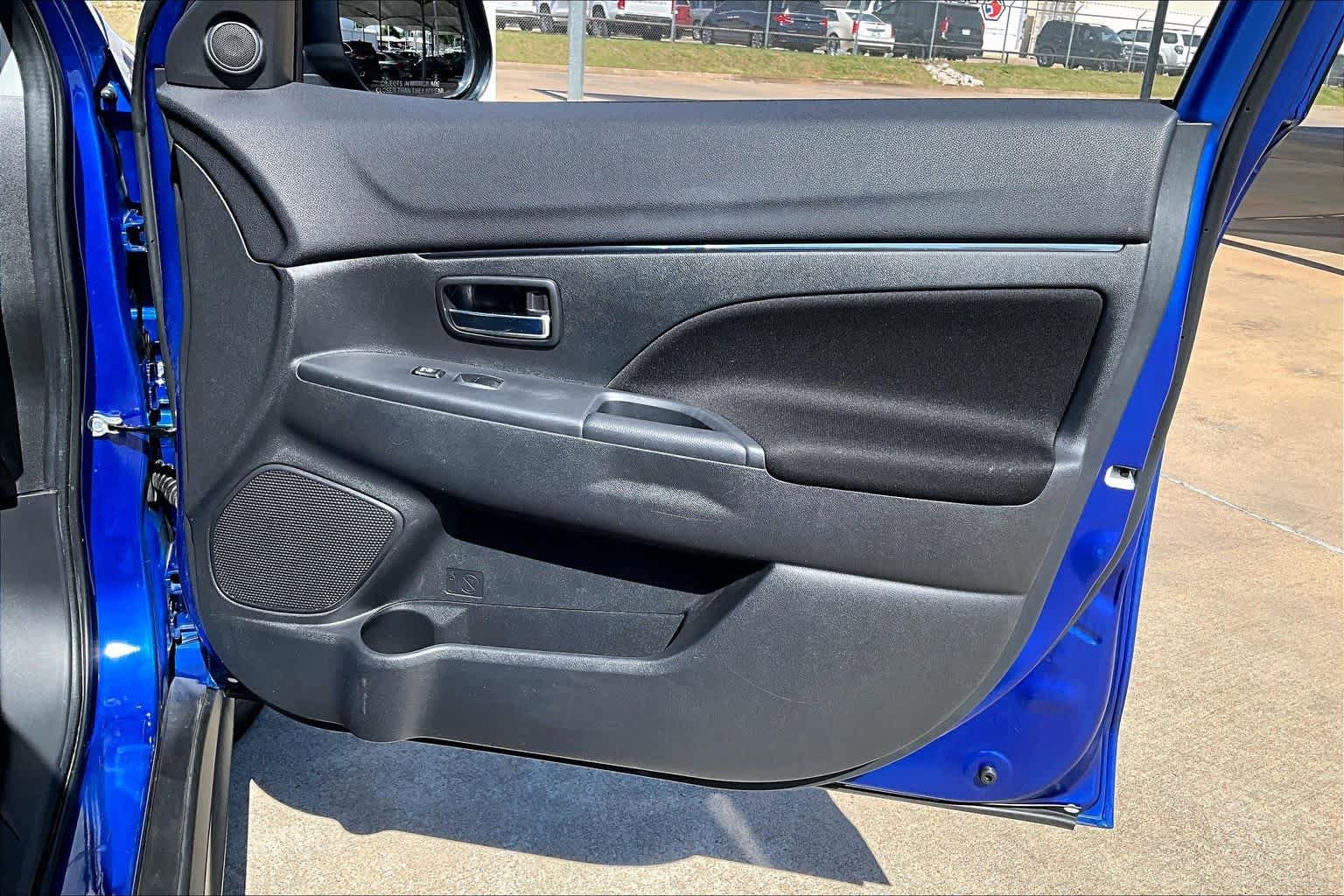 Used 2021 Mitsubishi Outlander Sport LE FWD image 25