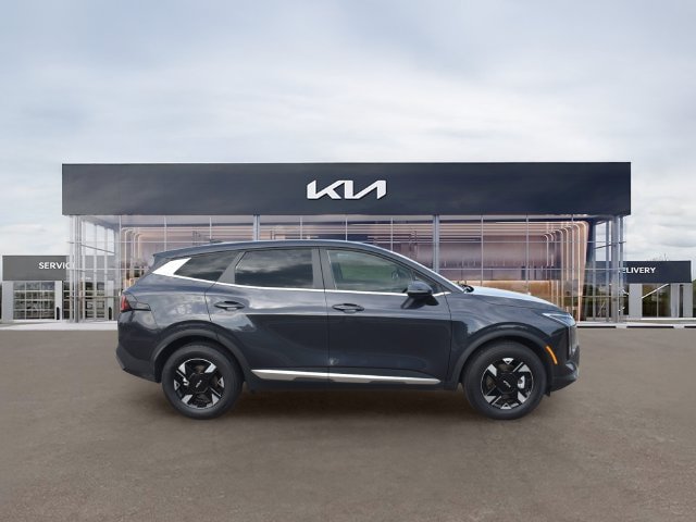 New 2026 Kia Sportage LX w/ LX Convenience Package AWD/4WD image 2