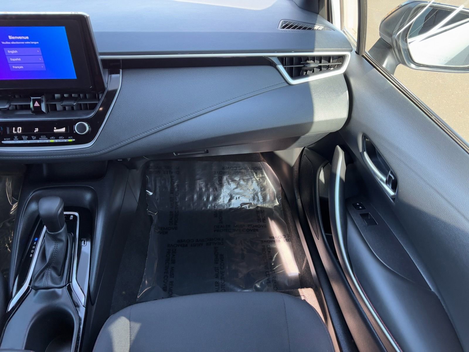 Certified 2024 Toyota Corolla SE Nightshade w/ SE Convenience Package image 19