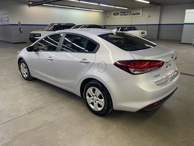 Used 2018 Kia Forte LX w/ LX Rear Camera Package image 6