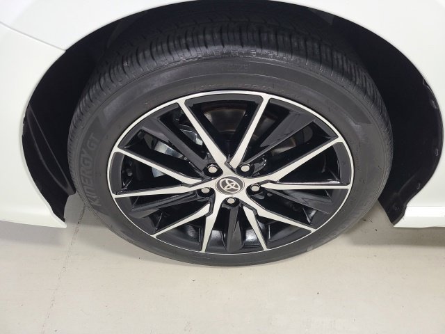 Used 2024 Toyota Camry SE FWD image 36