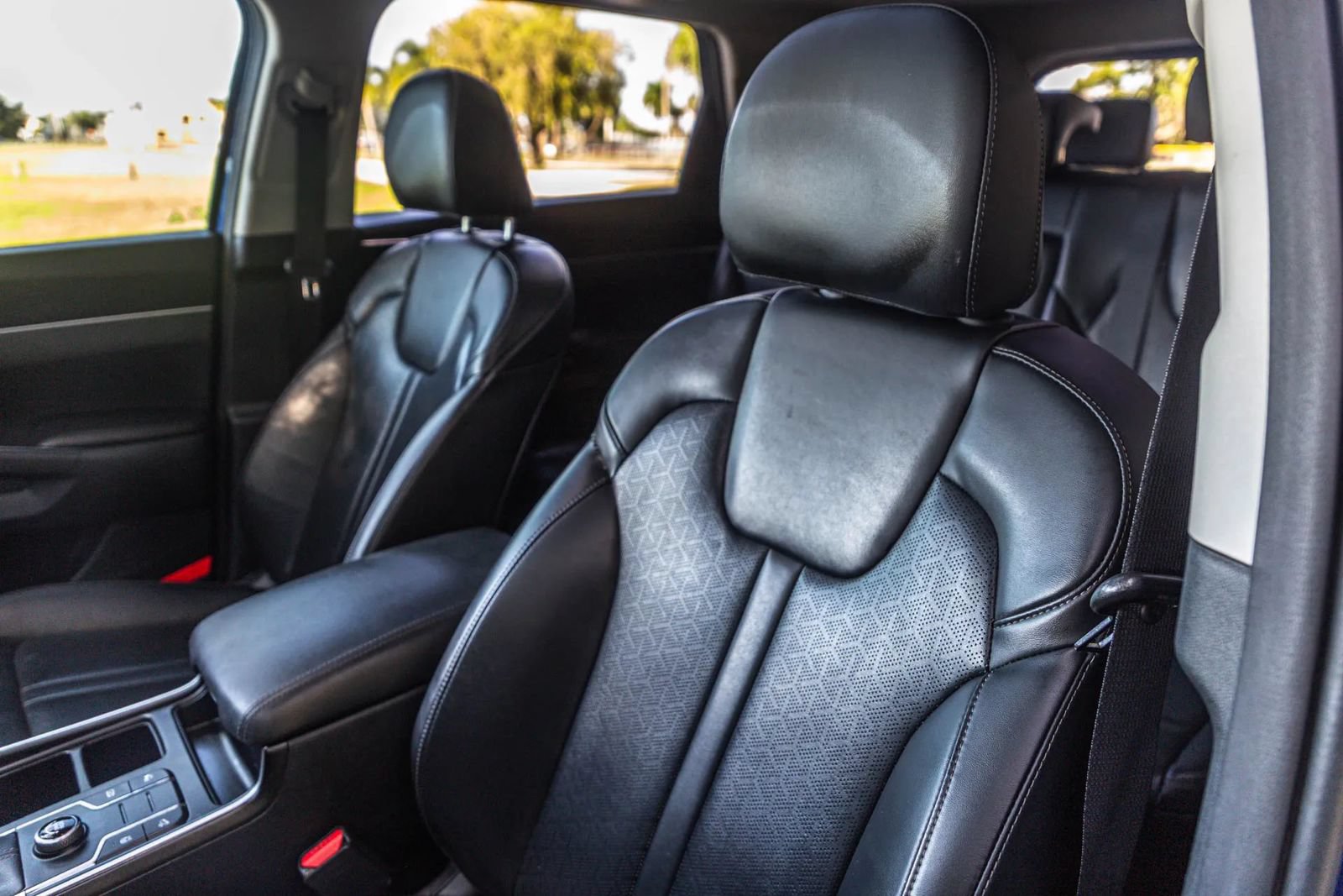 Used 2023 Kia Sorento S w/ Panoramic Sunroof Package FWD image 76