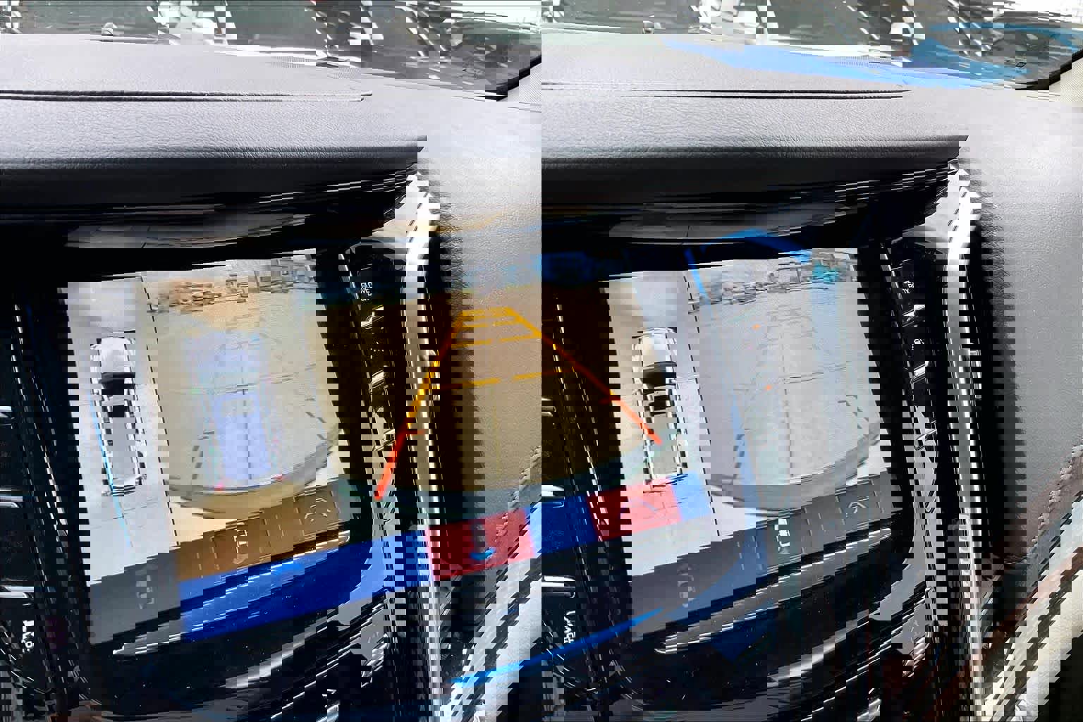 Used 2017 Cadillac Escalade Luxury image 26