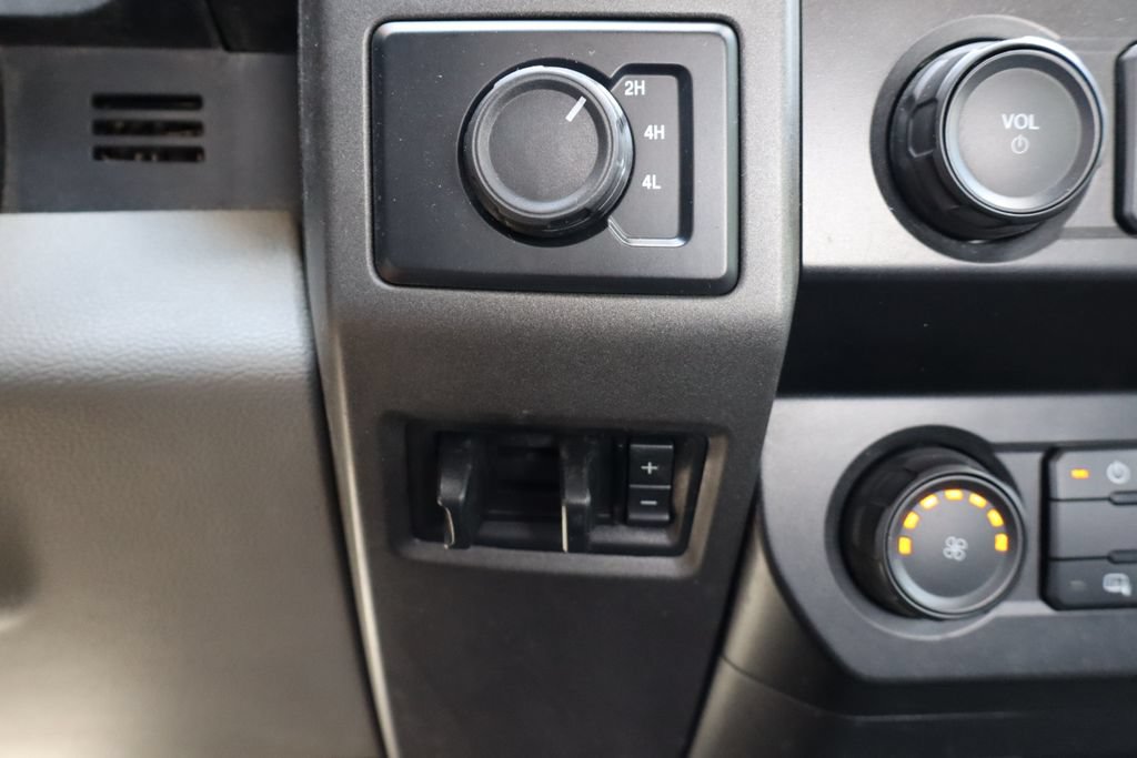Used 2020 Ford F450 XL w/ Power Equipment Group AWD/4WD image 26
