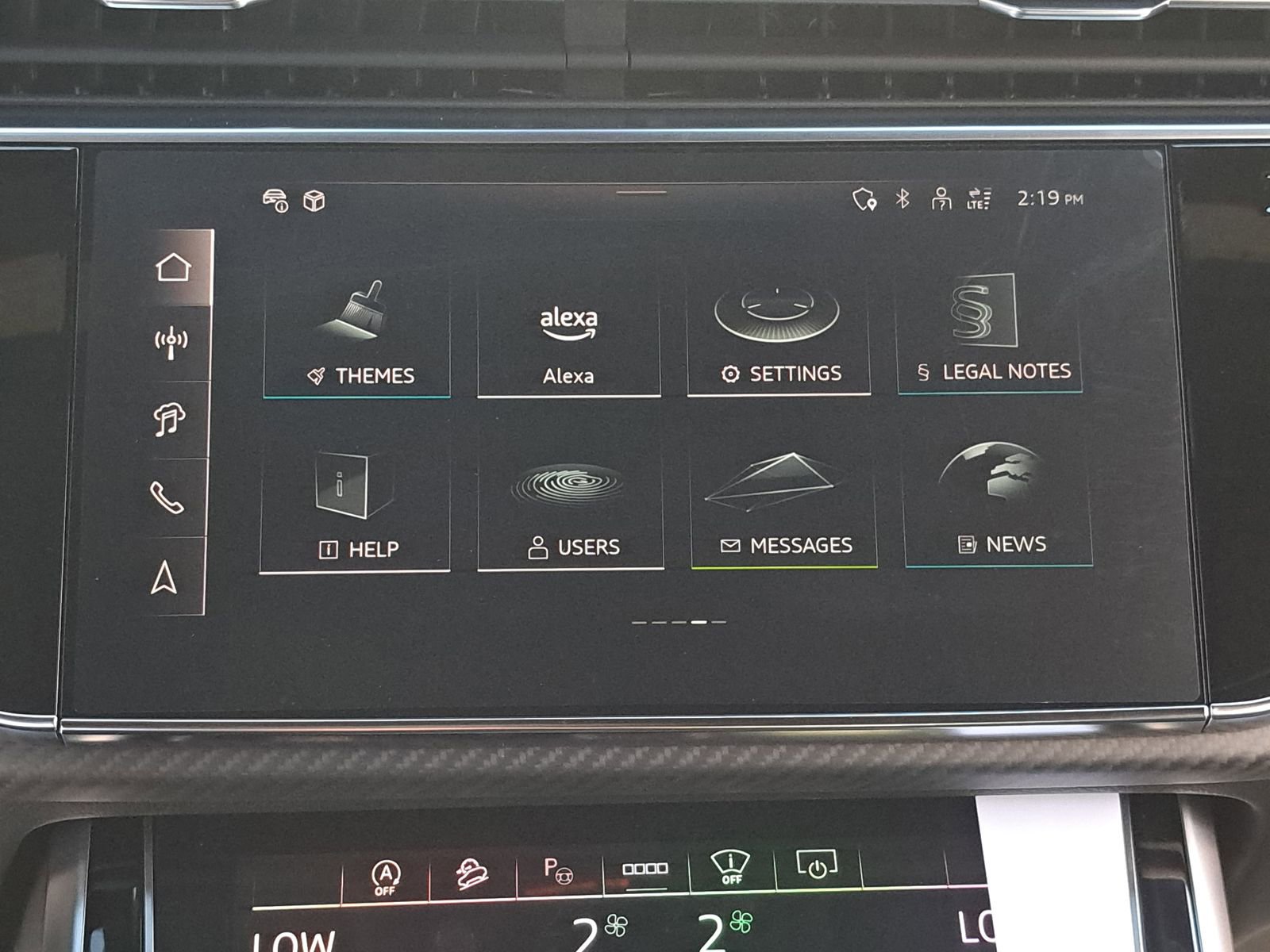 New 2025 Audi RS Q8 performance image 25