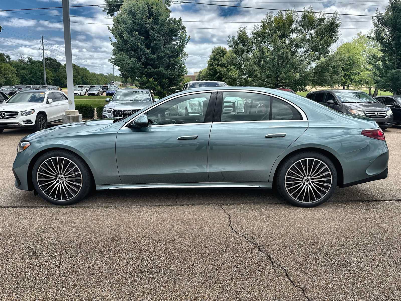 New 2026 Mercedes-Benz E 350 Sedan image 5