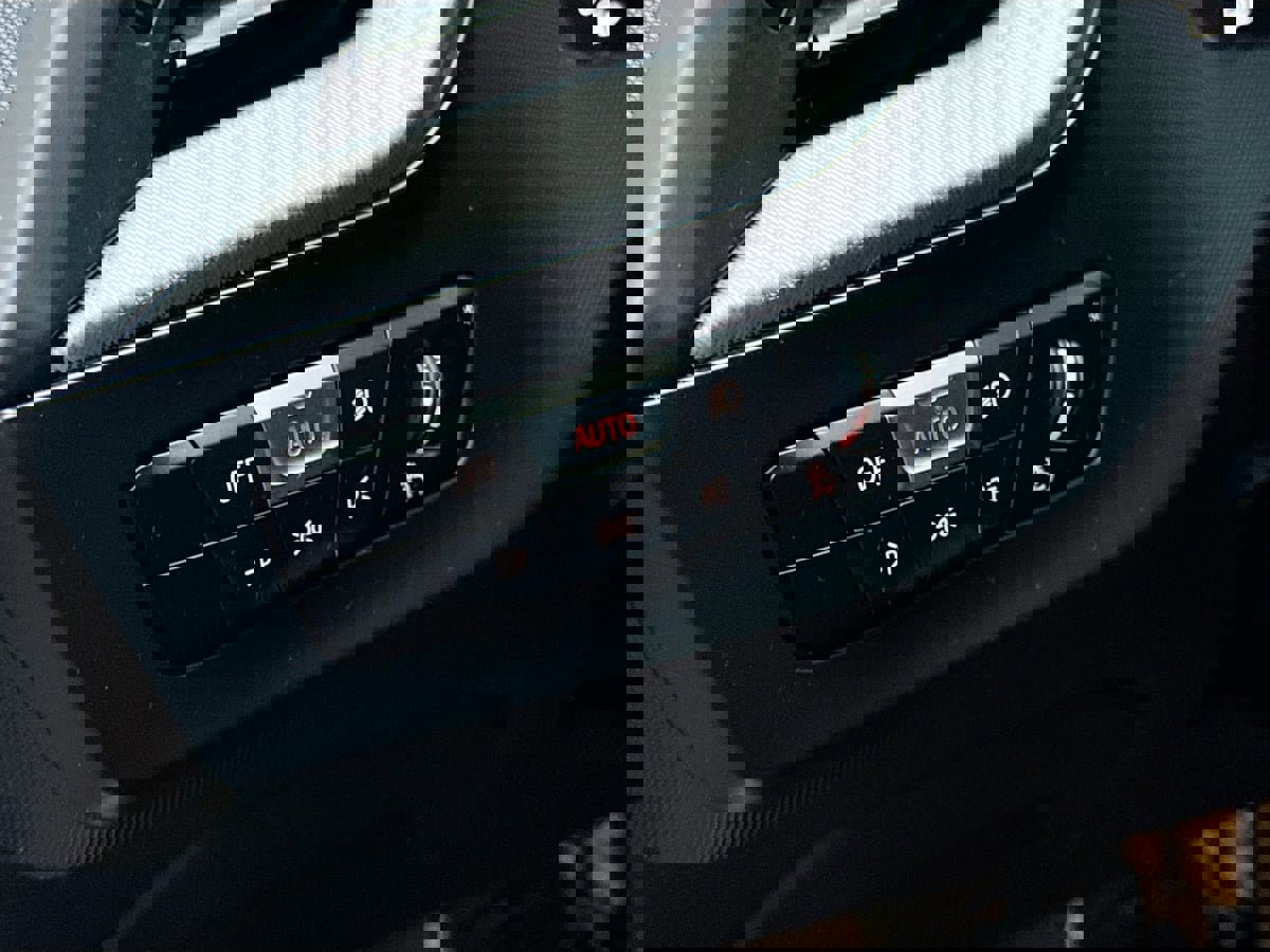 Used 2020 BMW M235i xDrive Gran Coupe image 10