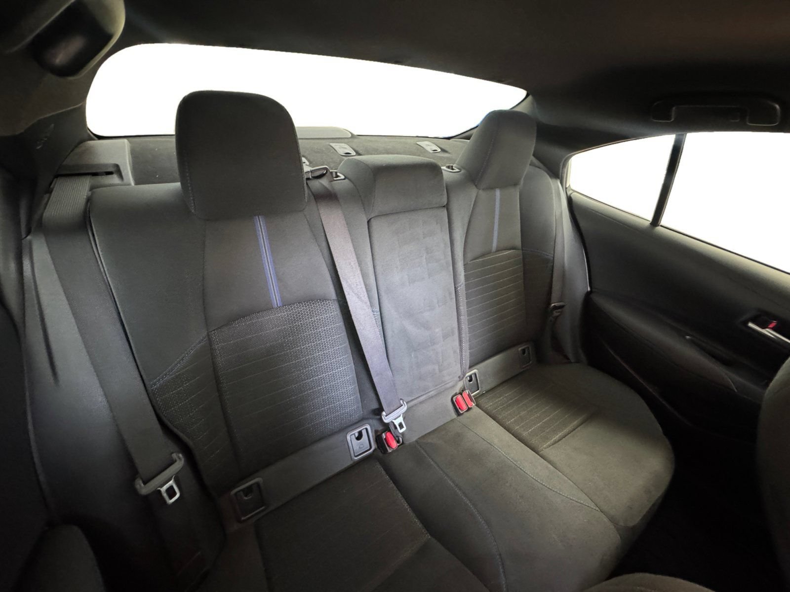 Used 2020 Toyota Corolla SE FWD image 16