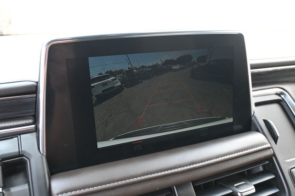 Used 2023 GMC Yukon SLT RWD image 15