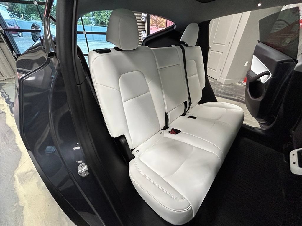 Used 2021 Tesla Model Y Performance AWD/4WD image 5