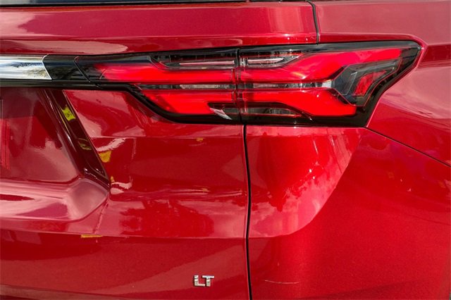 Used 2023 Chevrolet Traverse LT image 30